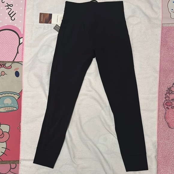 Vuori Daily Pocket Legging *NWT S/Black - Picture 5 of 6